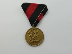 Medaile za obsazeni Sudet - rakouská stuha