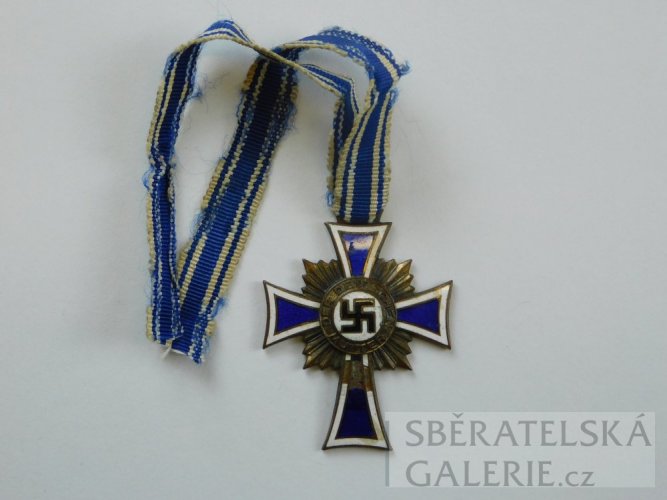 Čestný kříž německé matky - MUTTERKREUZ - 3. stupeň - bronz